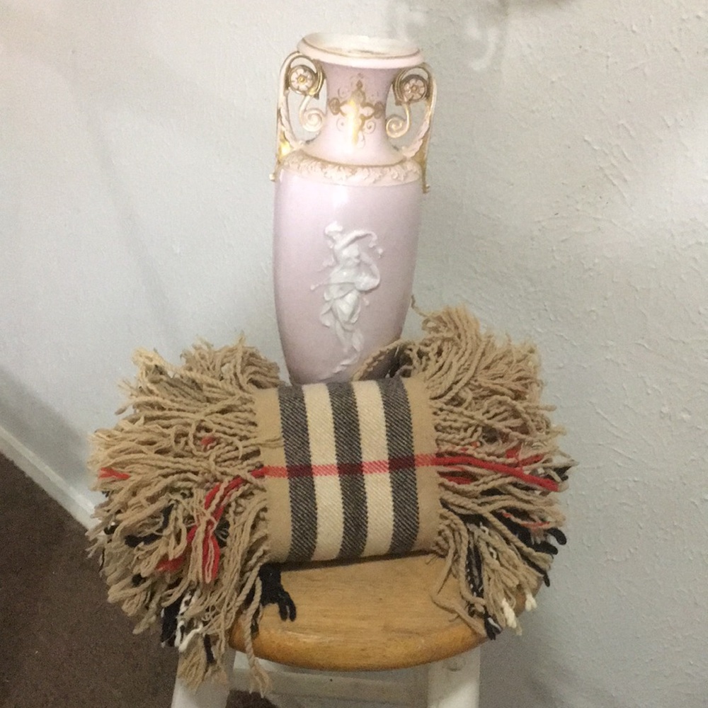 Burberry Signature Wool and Cashmere Fringed Scarf